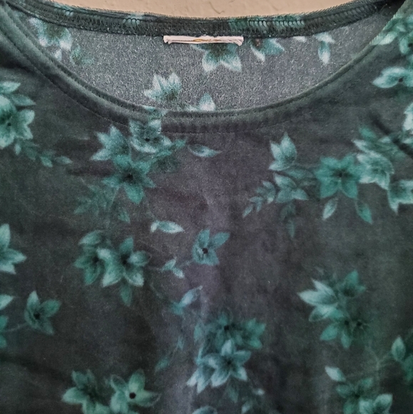 Emerald Green Longsleeve Top Size L - Picture 3 of 3